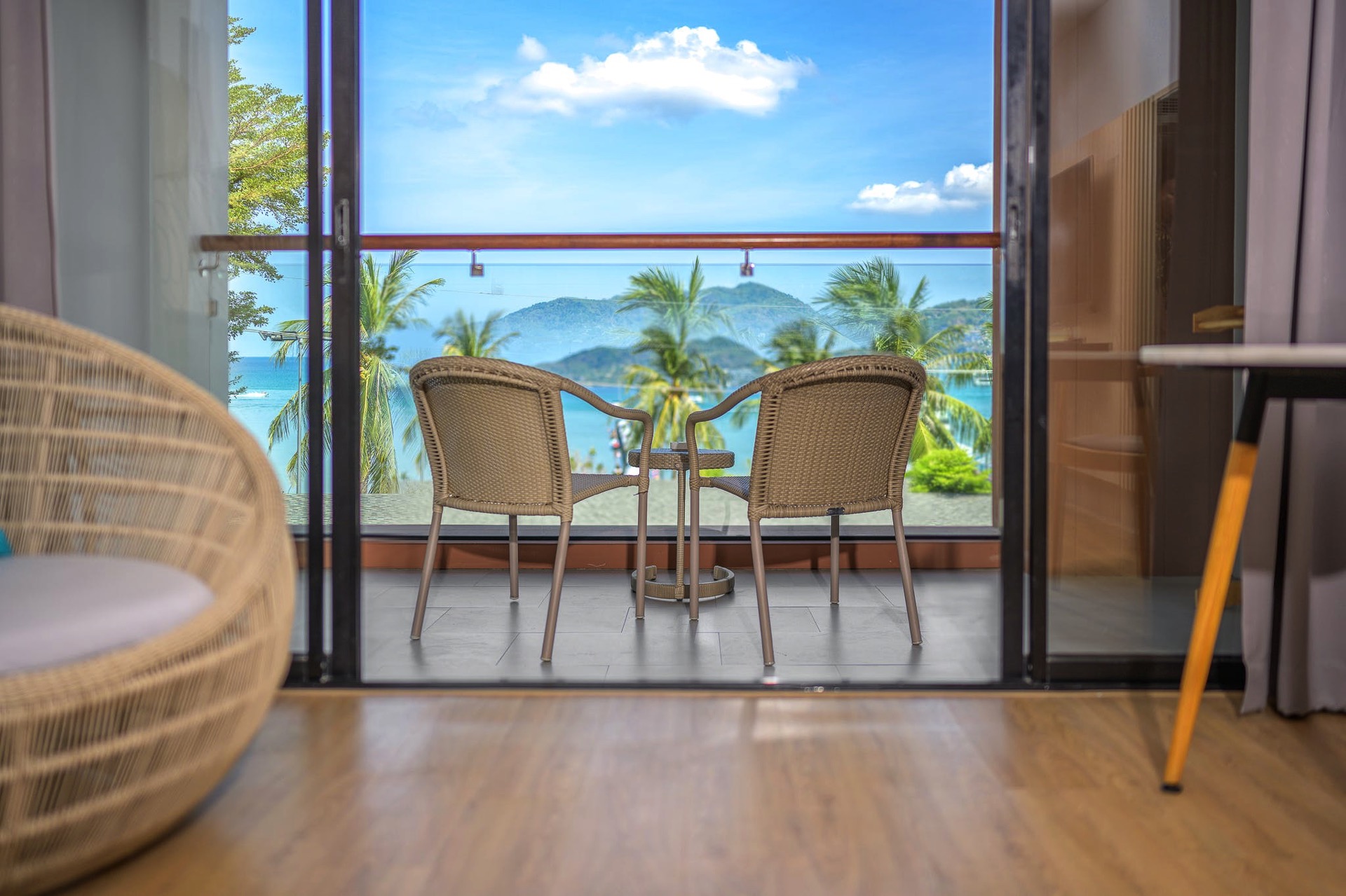 Deluxe Premiere Balcony Seaview 3