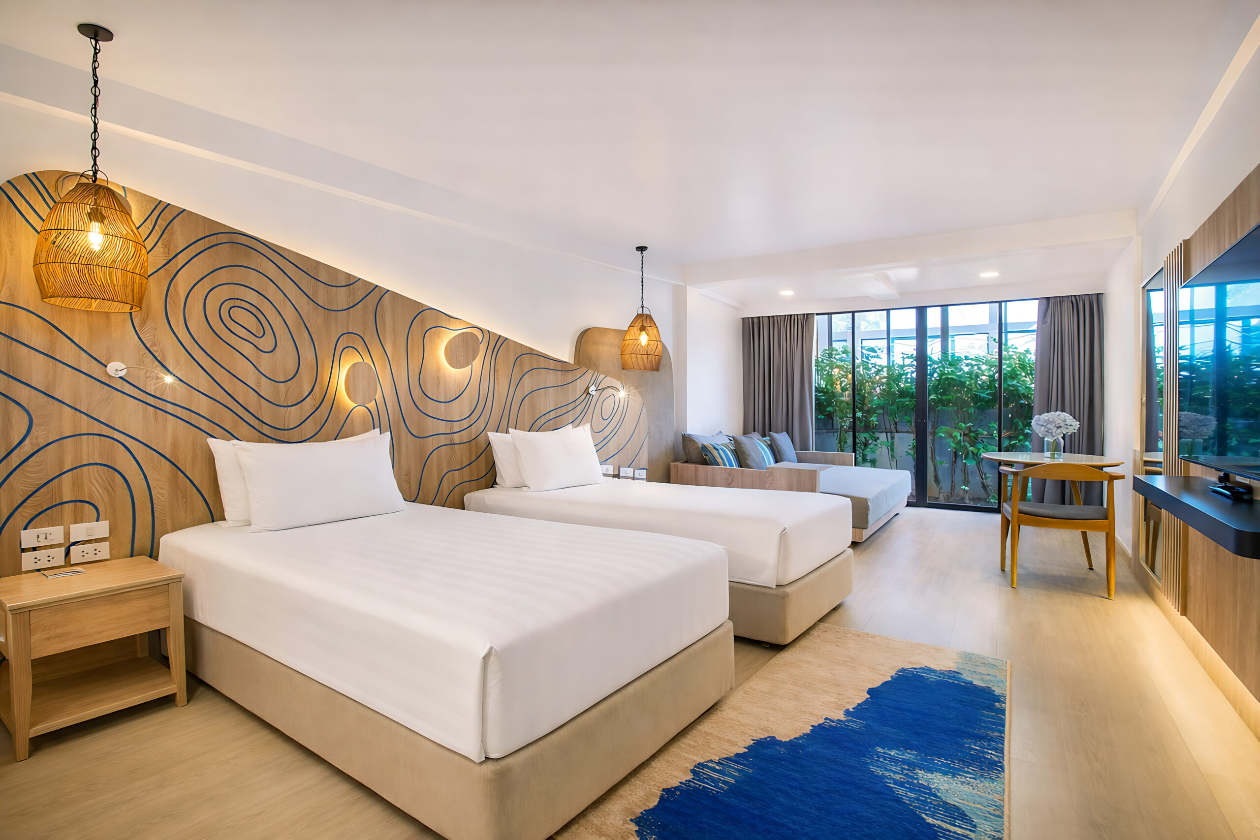 NEW 020-Deluxe Room copy